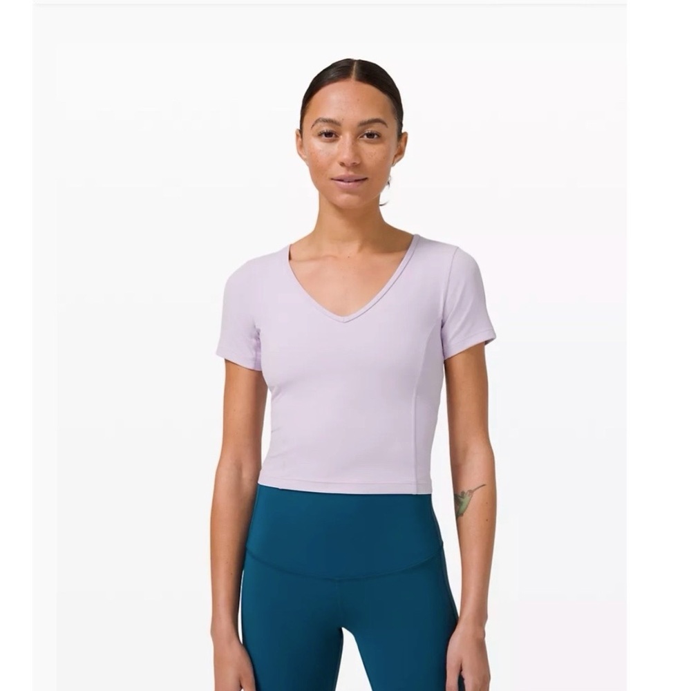*NWOT* Lululemon - Nulu Cropped Slim Yoga Short Sleeve Shirt